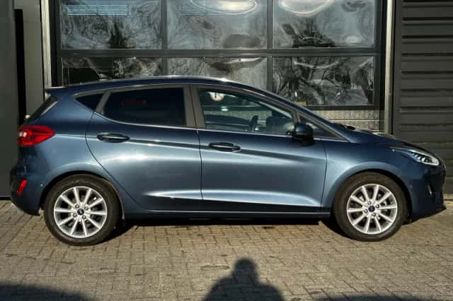 Ford Fiesta (2021) thumbnail 7