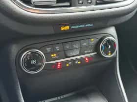 Ford Fiesta (2023) thumbnail 23