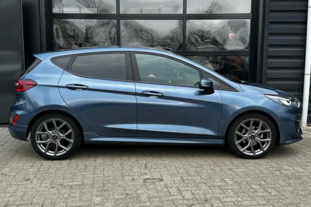 Ford Fiesta (2023) thumbnail 7