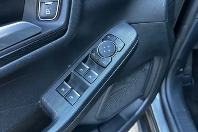Ford Kuga (2022) thumbnail 11