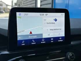 Ford Kuga (2022) thumbnail 16