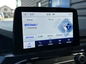 Ford Kuga (2022) thumbnail 17