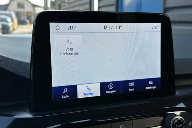 Ford Kuga (2022) thumbnail 18