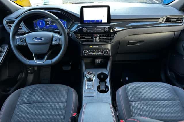 Ford Kuga (2022) thumbnail 27