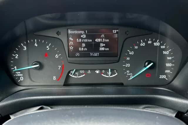 Ford Fiesta (2021) thumbnail 14