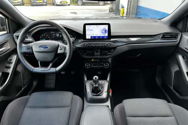 Ford Focus (2021) thumbnail 29