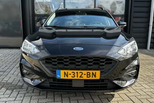 Ford Focus (2021) thumbnail 9