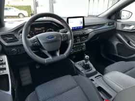 Ford Focus (2021) thumbnail 10