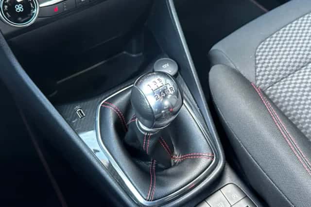 Ford Fiesta (2020) thumbnail 25