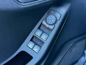 Ford Fiesta (2023) thumbnail 11
