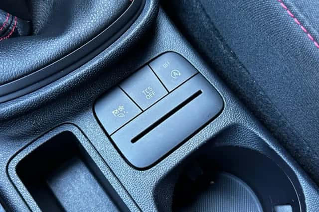 Ford Fiesta (2023) thumbnail 25