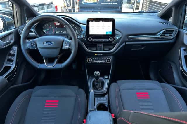 Ford Fiesta (2023) thumbnail 27