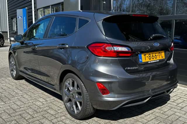 Ford Fiesta (2023) thumbnail 4