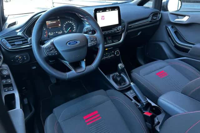 Ford Fiesta (2023) thumbnail 10