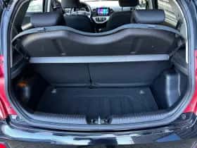 Kia Picanto (2017) thumbnail 26