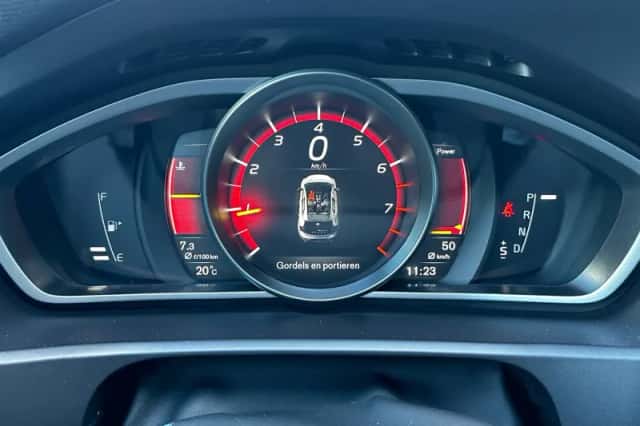 Volvo V40 (2019) thumbnail 14