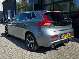 Volvo V40 (2019) thumbnail 4