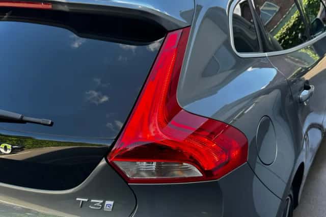 Volvo V40 (2019) thumbnail 38