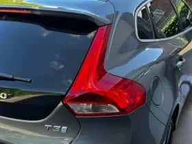 Volvo V40 (2019) thumbnail 38