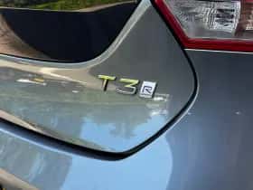 Volvo V40 (2019) thumbnail 39
