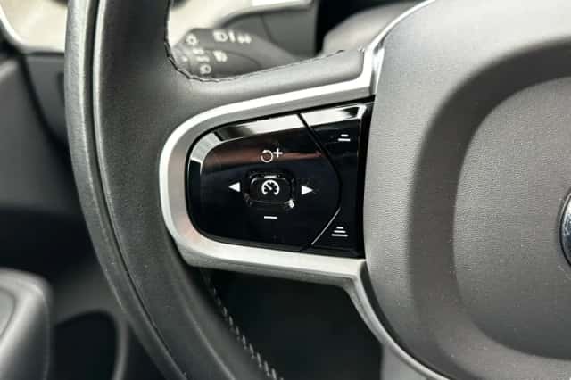 Volvo XC60 (2021) thumbnail 15
