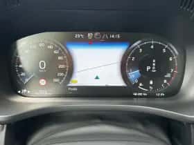 Volvo XC60 (2021) thumbnail 16