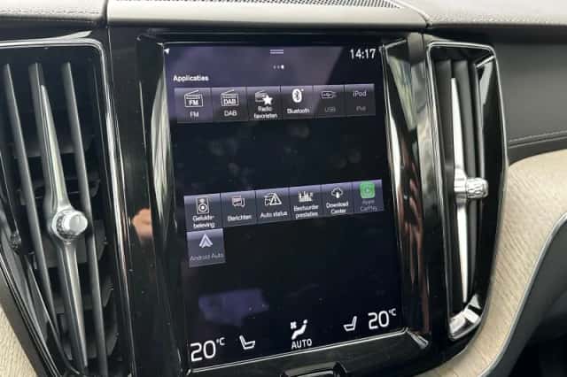 Volvo XC60 (2021) thumbnail 27