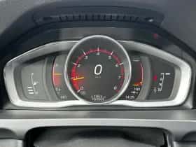 Volvo V60 (2018) thumbnail 15