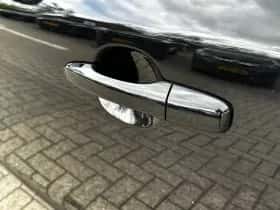 Volvo V60 (2018) thumbnail 37