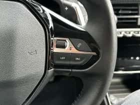 Peugeot 2008 (2022) thumbnail 15