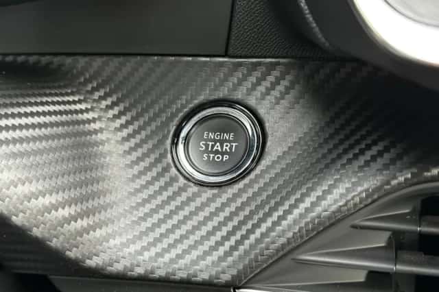 Peugeot 2008 (2022) thumbnail 16