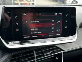 Peugeot 2008 (2022) thumbnail 18