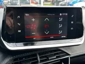 Peugeot 2008 (2022) thumbnail 19