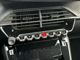 Peugeot 2008 (2022) thumbnail 23