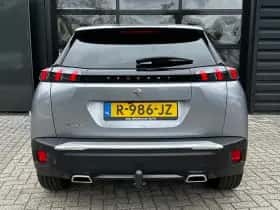 Peugeot 2008 (2022) thumbnail 5