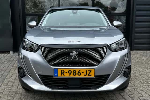Peugeot 2008 (2022) thumbnail 9