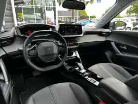 Peugeot 2008 (2022) thumbnail 10