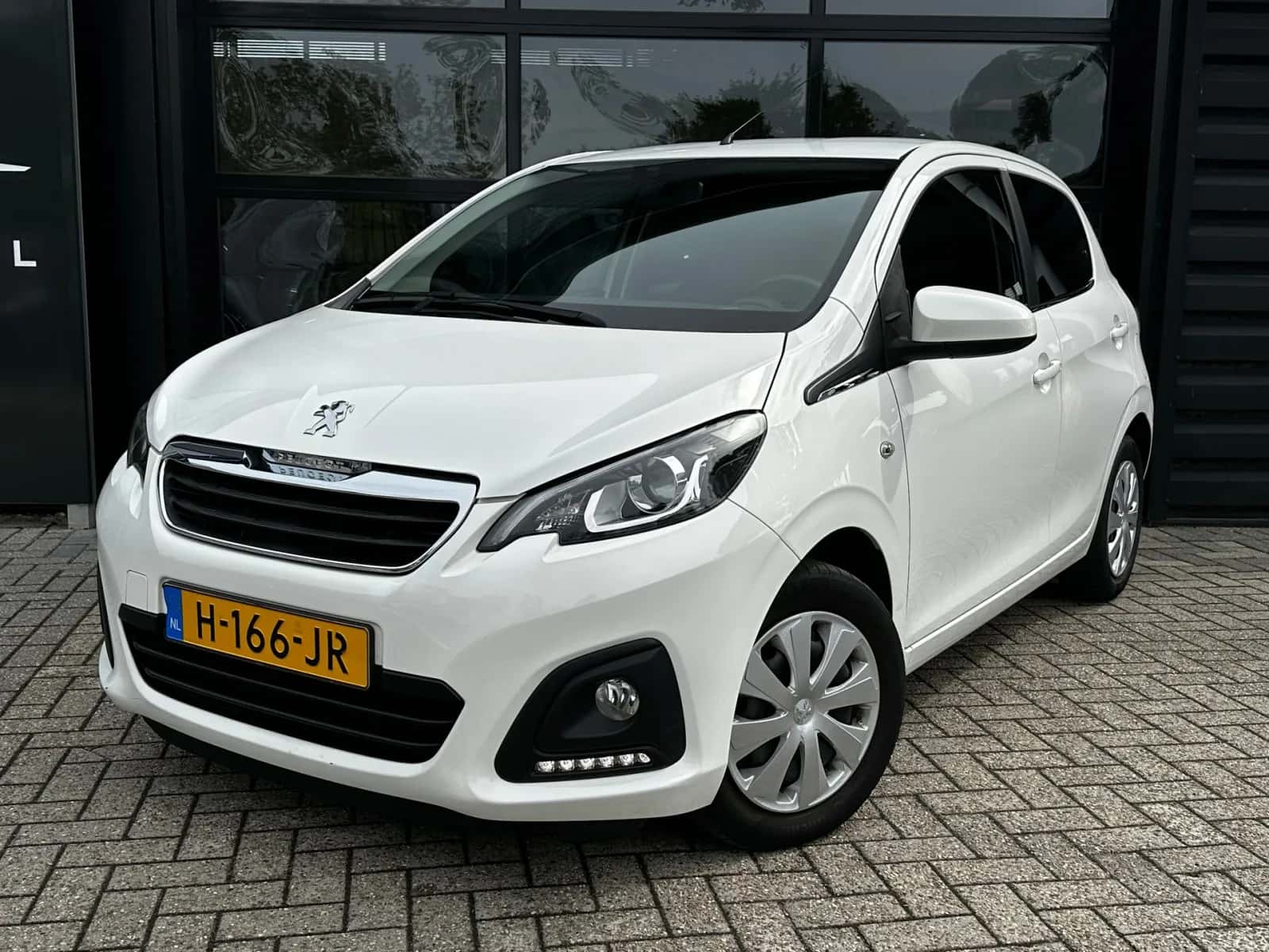 Peugeot 108 (2020) — foto 1