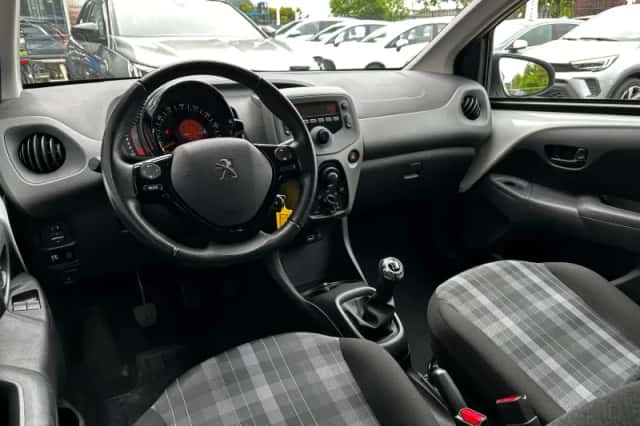 Peugeot 108 (2020) thumbnail 11