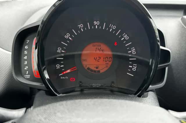 Peugeot 108 (2020) thumbnail 15