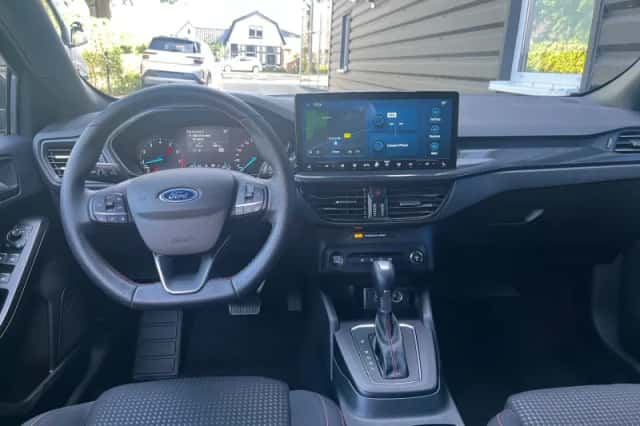 Ford Focus (2024) thumbnail 11