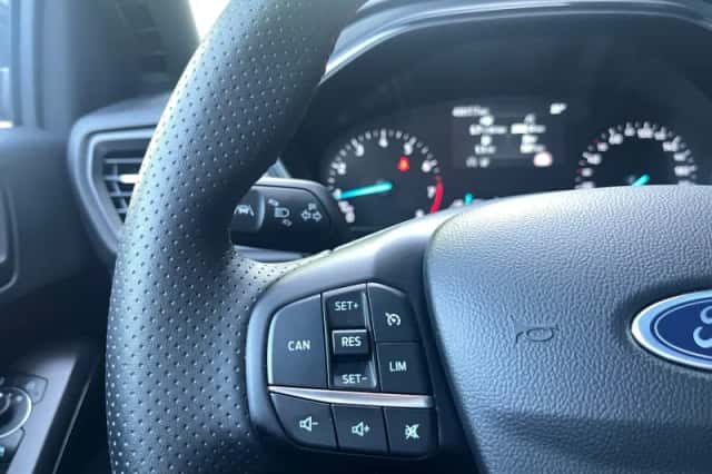 Ford Focus (2024) thumbnail 15
