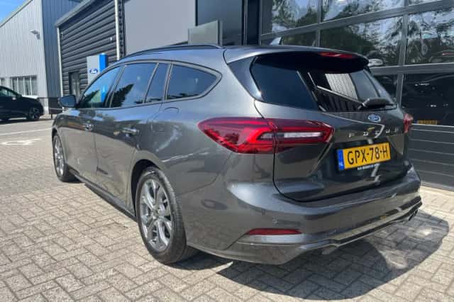 Ford Focus (2024) thumbnail 8
