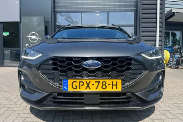 Ford Focus (2024) thumbnail 10