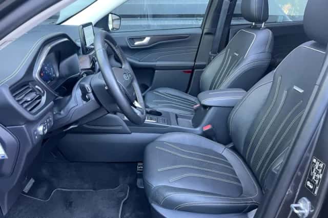 Ford Kuga (2023) thumbnail 31