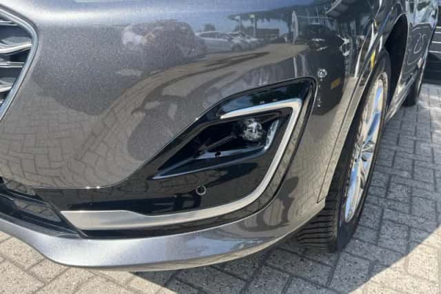 Ford Kuga (2023) thumbnail 37