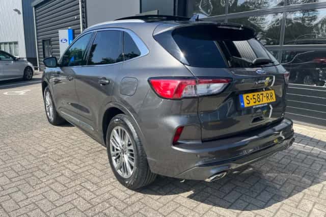 Ford Kuga (2023) thumbnail 8