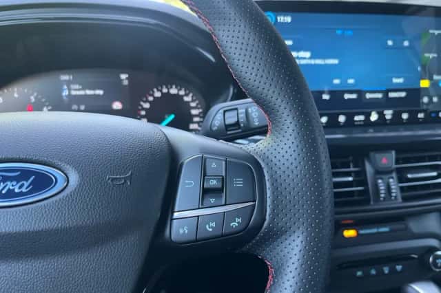 Ford Focus (2024) thumbnail 16