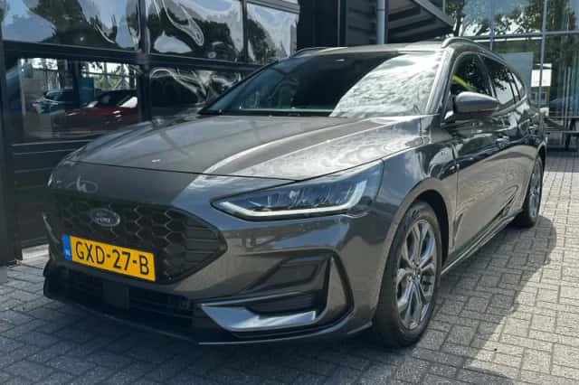 Ford Focus (2025) thumbnail 2