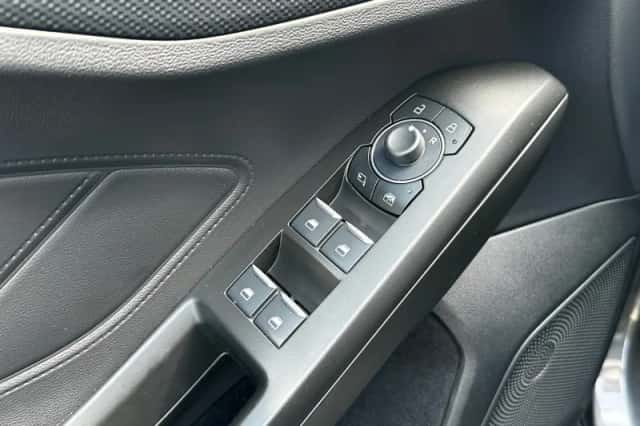 Ford Focus (2025) thumbnail 11